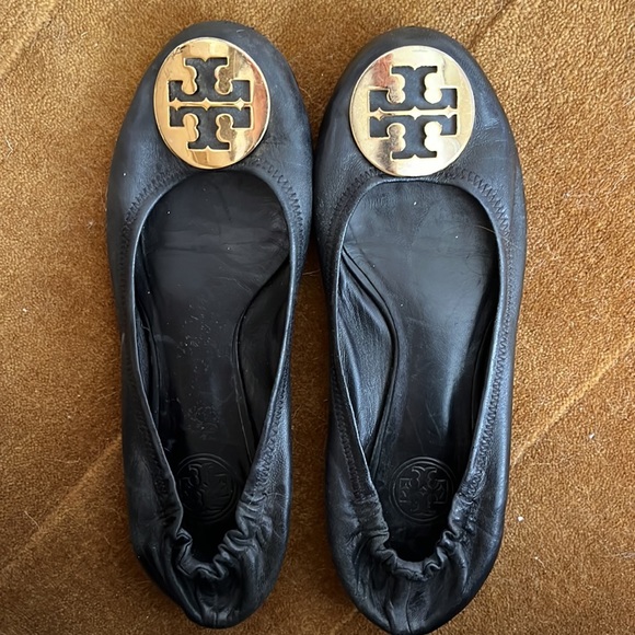 Tory Burch, Black, Signature Logo Ballet Flats with Classic Gold Hardware - Picture 1 of 9